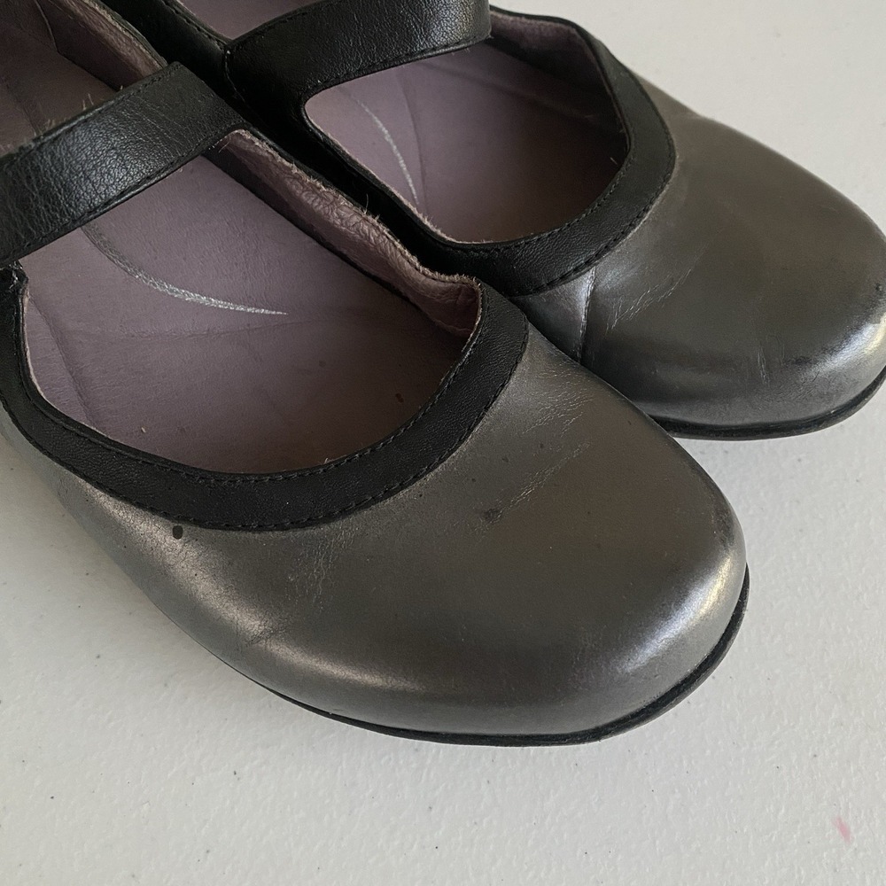 Dansko Mary Janes Womens 8-8.5 Misty Metallic‎ Nappa 39 Pewter Leather Shoes - Picture 3 of 10